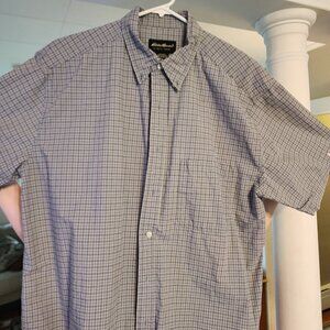Men's Eddie Bauer short sleeve button up shirt